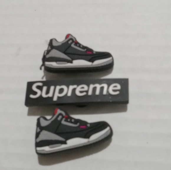Supreme Black and Gray Shoe Charms for crocs - Picture 1 of 2